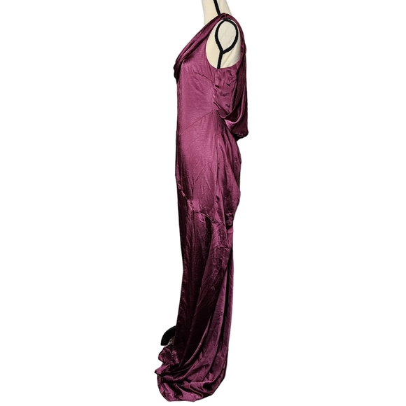 NWT CLUB L LONDON JAYNE PLUM SATIN ASYMMETRIC DRAPED SPLIT MAXI DRESS UK 12 - Picture 7 of 9